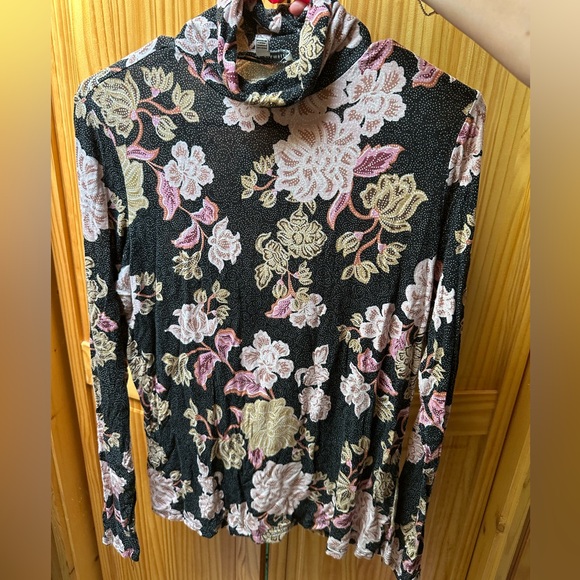 Maison D’Amelie Tops - Floral Print Turtleneck Blouse